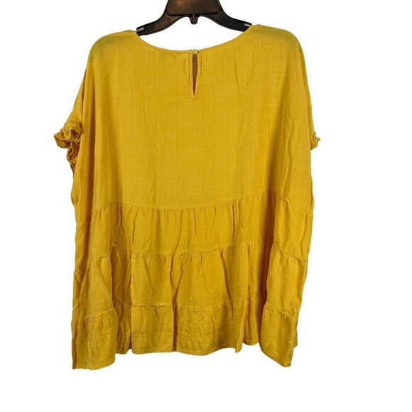 Andrée By Unit Womens Short Sleeve Tiered Mustard Yellow Blouse Size 2X - Picture 2 of 6